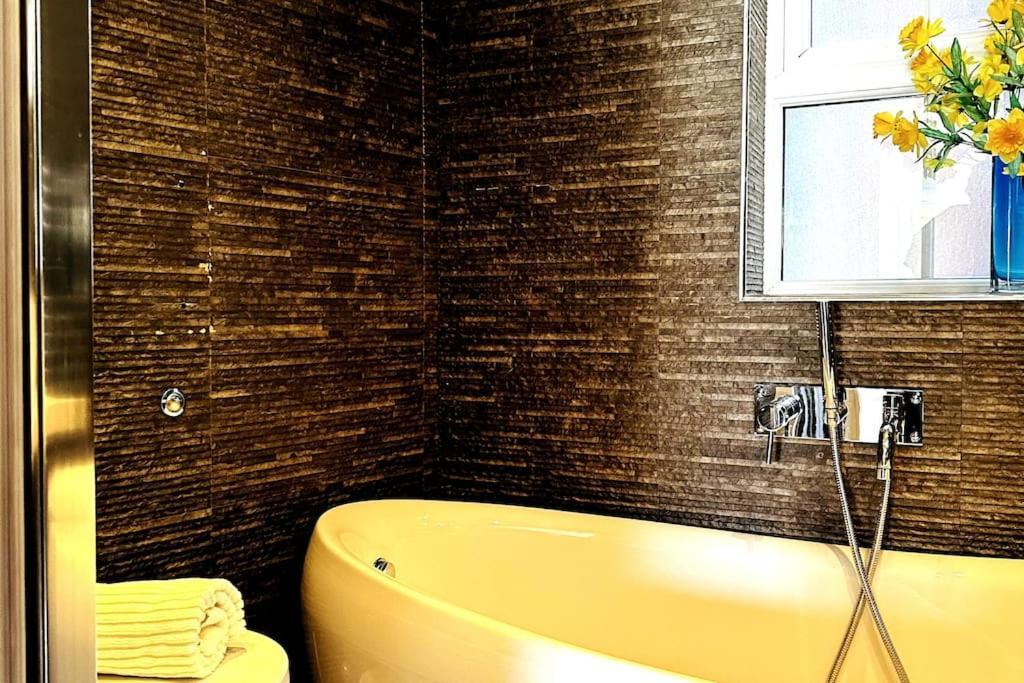 Smithfield St Paul Farringdon Central London Apartment ภายนอก รูปภาพ
