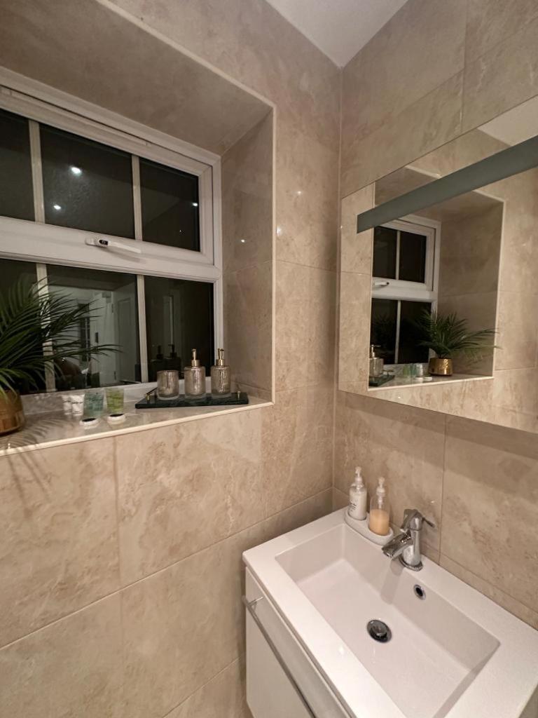 Smithfield St Paul Farringdon Central London Apartment ภายนอก รูปภาพ