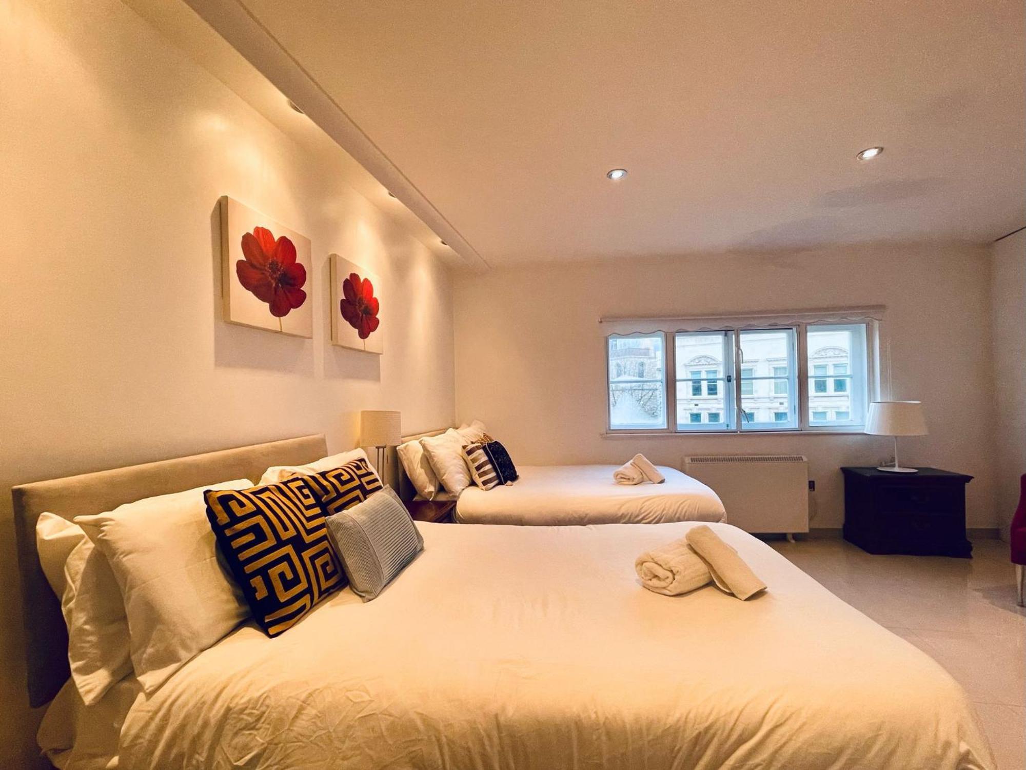Smithfield St Paul Farringdon Central London Apartment ภายนอก รูปภาพ