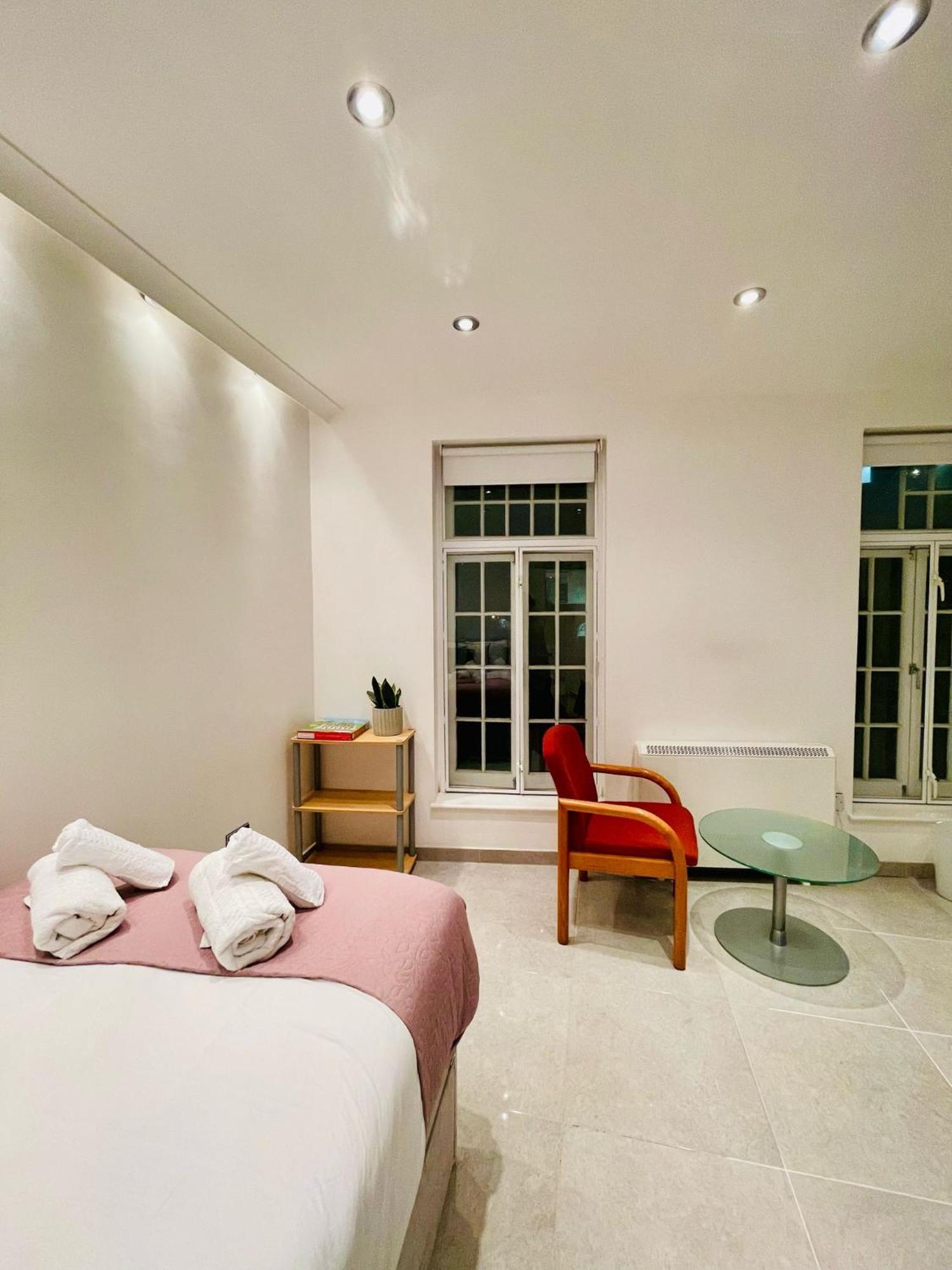 Smithfield St Paul Farringdon Central London Apartment ภายนอก รูปภาพ