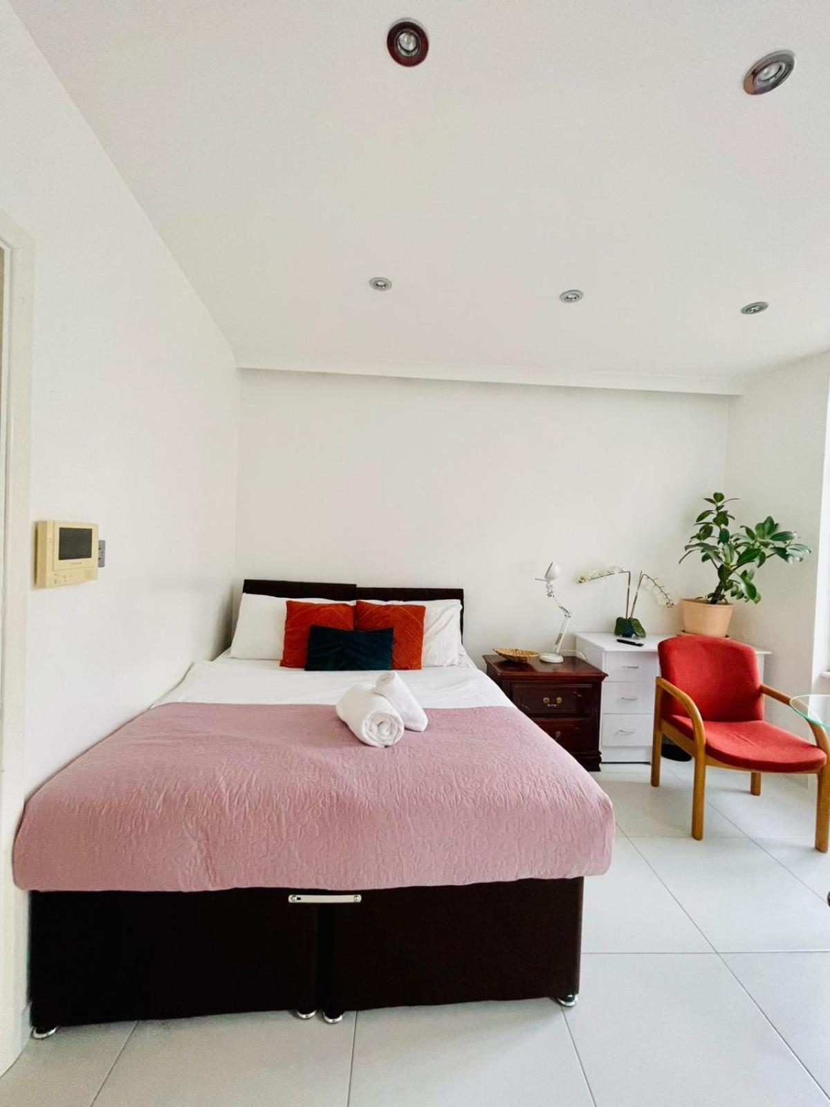 Smithfield St Paul Farringdon Central London Apartment ภายนอก รูปภาพ