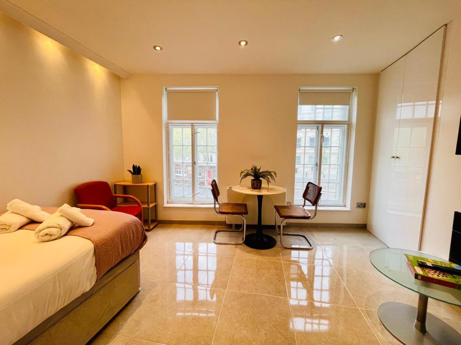 Smithfield St Paul Farringdon Central London Apartment ภายนอก รูปภาพ